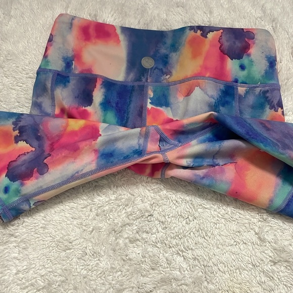 Gently used medium Threads 4 thought multi colored pink purple biker shorts - Picture 4 of 5